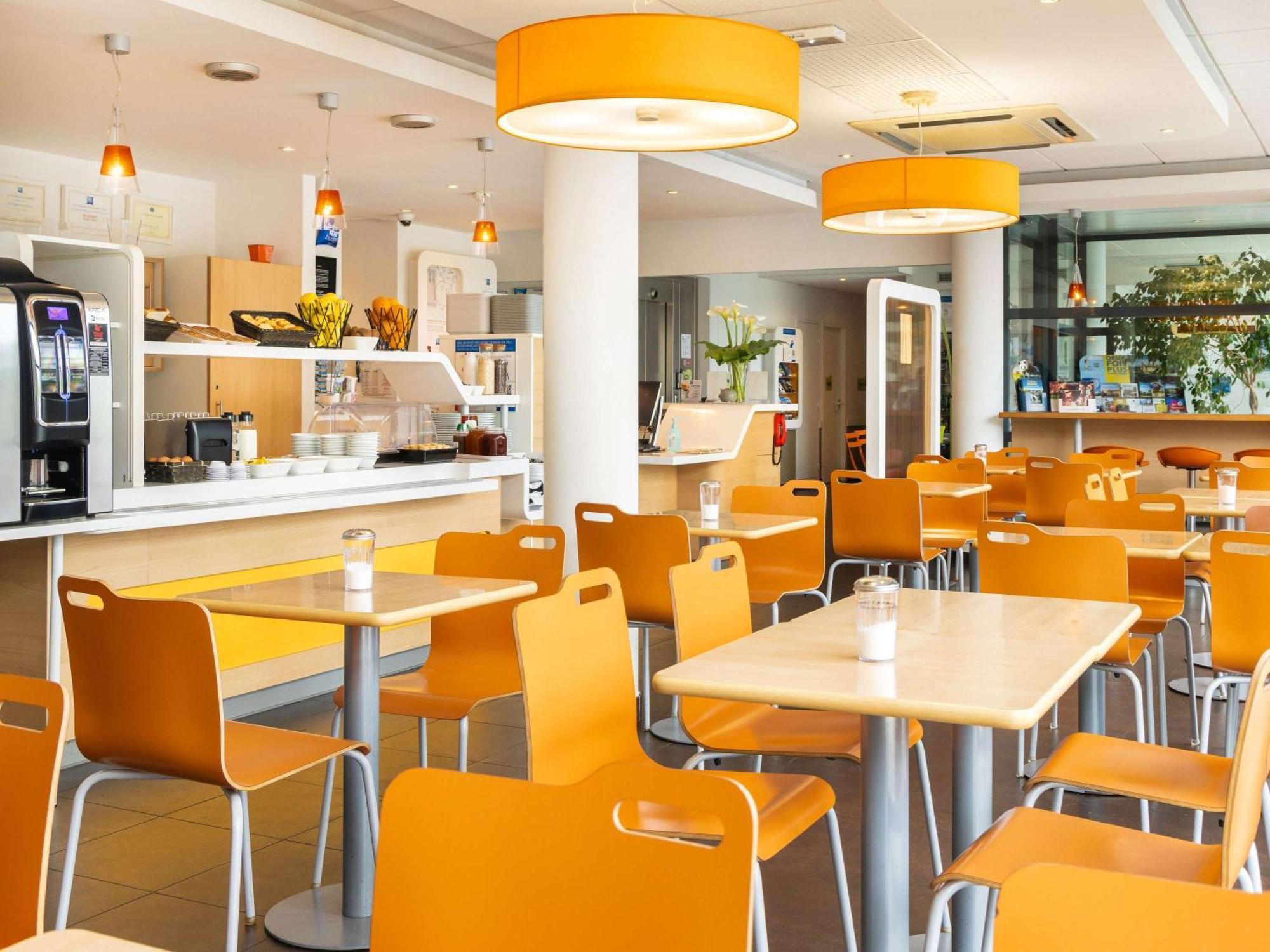 Ibis Budget Tours Nord Exteriör bild
