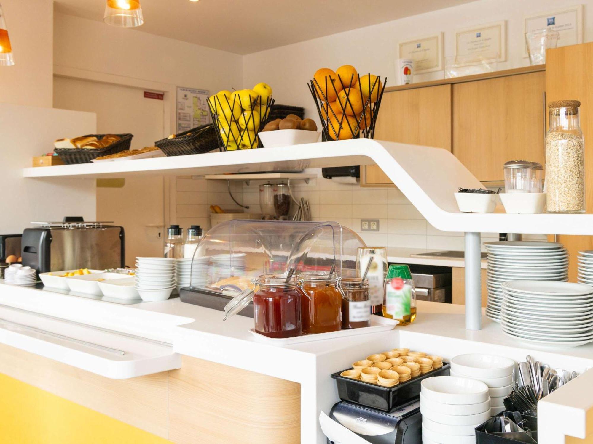 Ibis Budget Tours Nord Exteriör bild